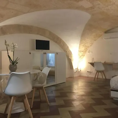 Flos Apartamento